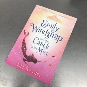 Emily Windsnap and the Castle in the Mist by: Liz Kessler, paperback book